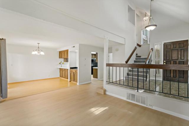 Image 9 of 56 For 1257 Bracebridge Court