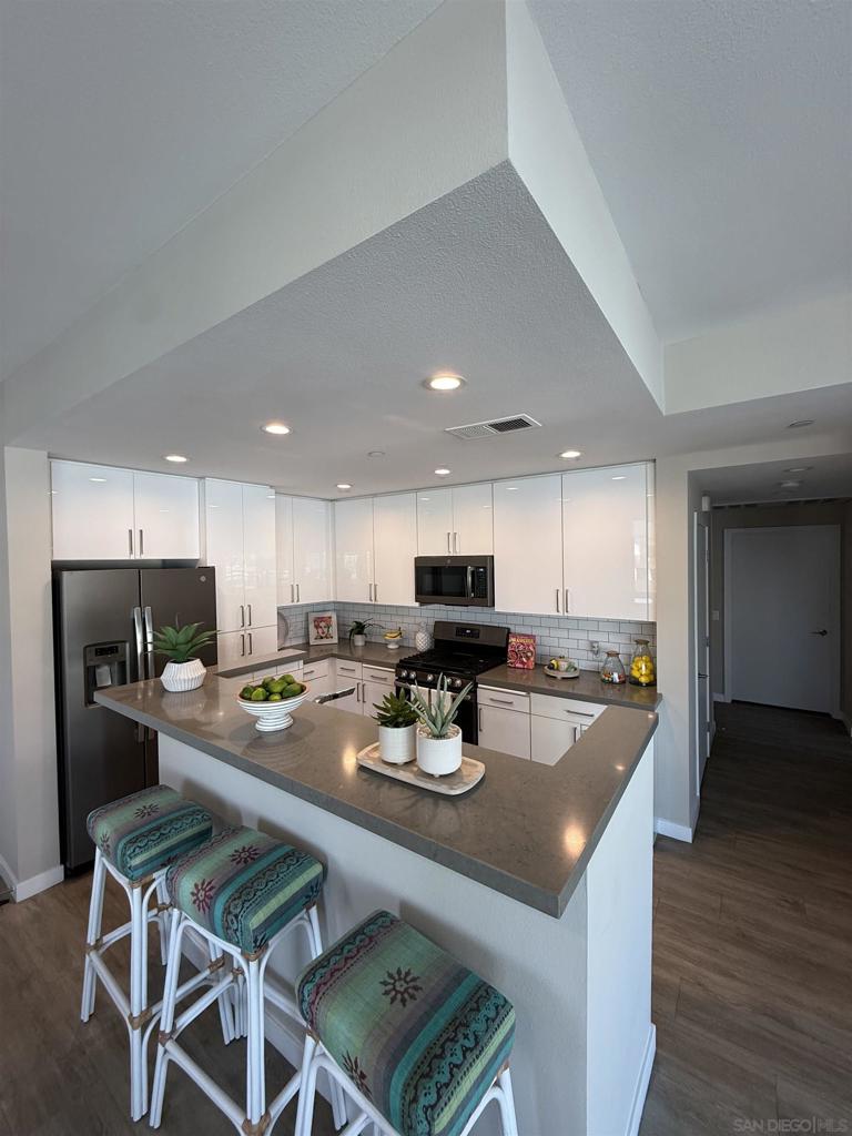 355 Cleveland Street - photo 7