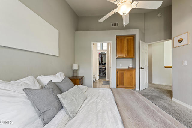 4967 Dekoven St. Street, Ventura CA: https://media.crmls.org/mediaz/dfc69f57-c586-4ad1-960c-7dfe517ec5dc.jpg