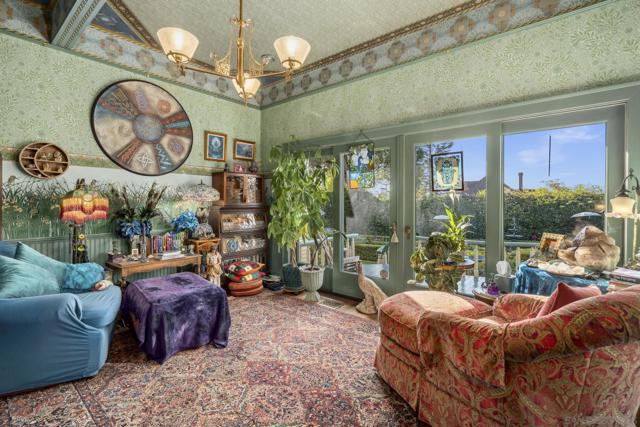 700 S Juniper, Escondido CA: https://media.crmls.org/mediaz/dfc8db9b-1b2f-4385-b94d-0b53d6f89cc4.jpg