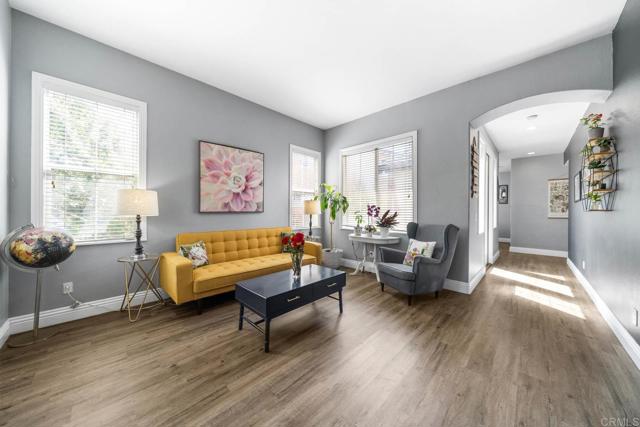2552 Saddlehorn Drive, Chula Vista CA: https://media.crmls.org/mediaz/dfc9350b-f5ab-4680-9452-d7fc7db12849.jpg