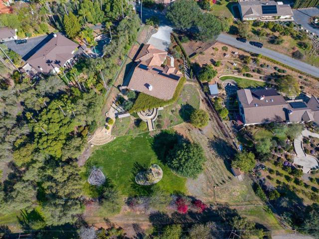 2610 Sunset Hills, Escondido CA: https://media.crmls.org/mediaz/dfca555a-c312-4d19-8e25-efd524aa67c4.jpg
