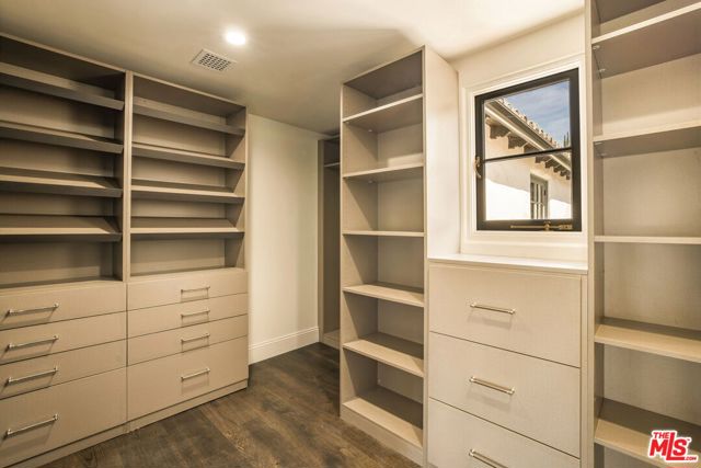 Image 29 of 52 For 134 Mccadden Place