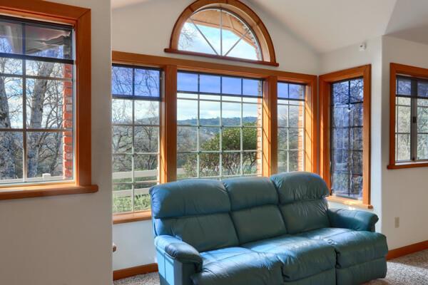 40835 Big Oak Flat Road, Oakhurst CA: https://media.crmls.org/mediaz/dfcc0e71-3b0a-46f6-8a80-634e93525492.jpg