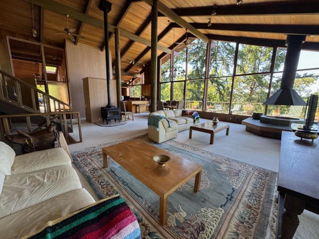 45 Ranch Road, Woodside CA: https://media.crmls.org/mediaz/dfcd3b31-c320-4574-9904-dba87ca72de5.jpg