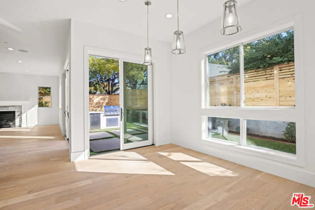 Drew Fenton | 744 Almar Avenue Pacific Palisades CA | MLS: 7446010 Drew Fenton | 744 Almar Avenue Pacific Palisades CA | MLS: 7446010