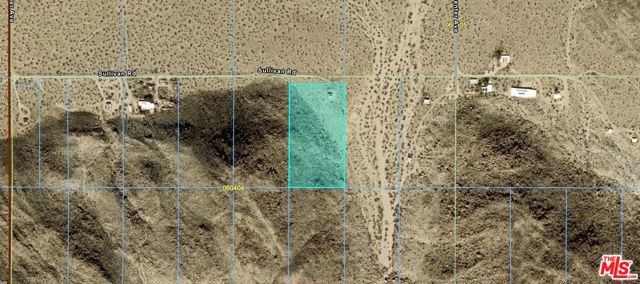62775 Sullivan Road, Joshua Tree CA: https://media.crmls.org/mediaz/dfd243dc-a8da-466c-9be9-64f2e3cf7c32.jpg
