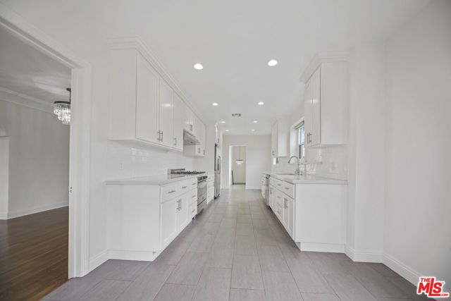 1148 S Stanley Avenue, Los Angeles CA: https://media.crmls.org/mediaz/dfd2be2f-14f1-414d-80a9-78471a84c039.jpg