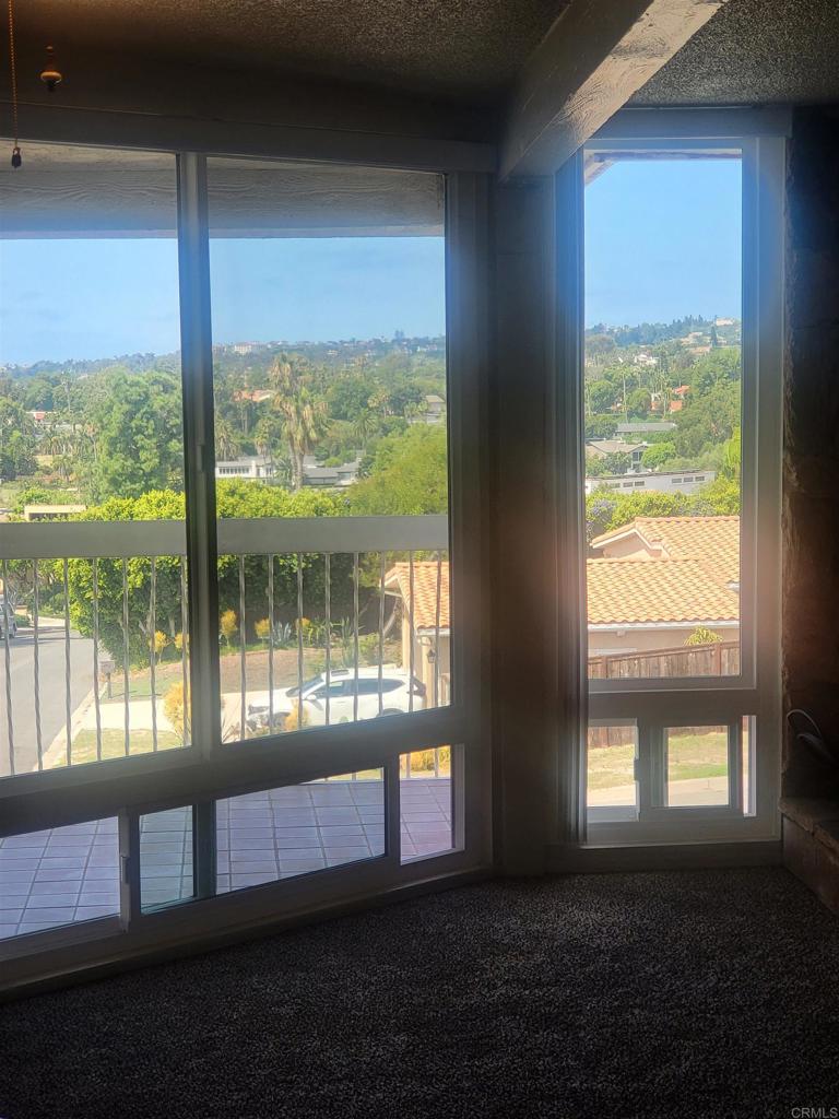 2319 Caringa Way - photo 10