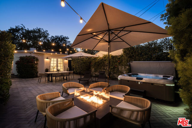 4046 Wasatch Avenue, Los Angeles CA: https://media.crmls.org/mediaz/dfd33a59-aab8-4b65-9f20-697446dba317.jpg