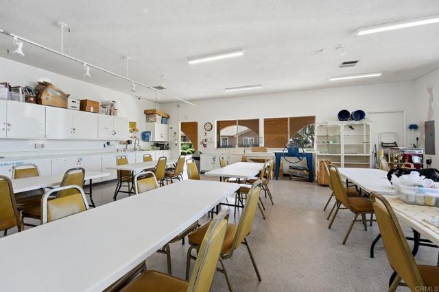 Detail Gallery Image 38 of 44 For 3655 Vista Campana #9,  Oceanside,  CA 92057 - 2 Beds | 2 Baths