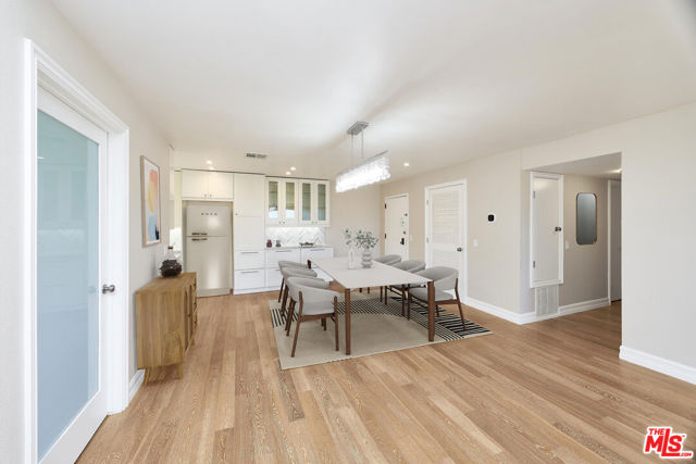 8828 Pershing Drive, Playa del Rey CA: https://media.crmls.org/mediaz/dfd61c13-93b8-4075-a8bd-cbaa603ff445.jpg