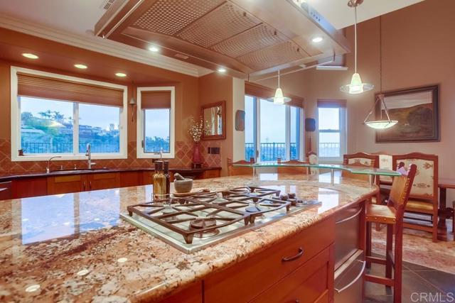 Detail Gallery Image 24 of 74 For 7046 via Ostiones, Carlsbad,  CA 92009 - 5 Beds | 3 Baths