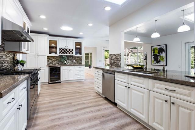 86 Rittenhouse Avenue, Atherton CA: https://media.crmls.org/mediaz/dfd8136f-7b2d-497c-9a07-336a005ead3c.jpg