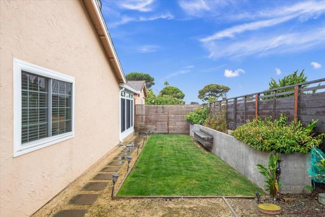1350 N Cabrillo Highway, Half Moon Bay CA: https://media.crmls.org/mediaz/dfd8d69e-e6f9-4a69-aa35-6f671285e861.jpg