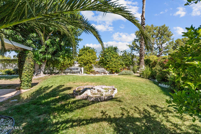 28606 Solon Avenue, Canyon Country CA: https://media.crmls.org/mediaz/dfd93041-2db7-4da0-9c75-0332b3b9380b.jpg