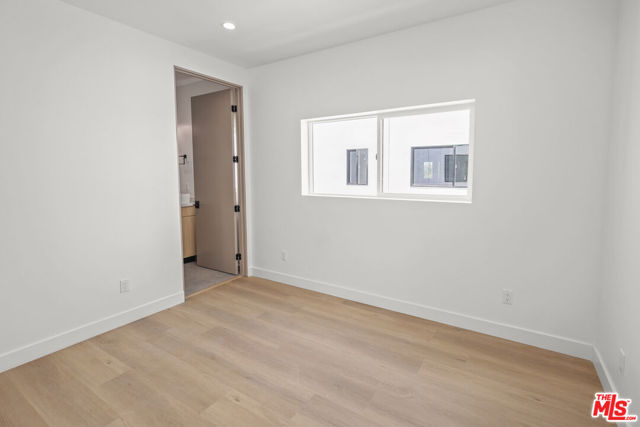11010 Hortense Street, North Hollywood CA: https://media.crmls.org/mediaz/dfd9cc27-e50c-4131-910c-2e7799bd8367.jpg