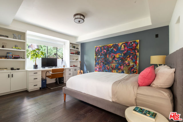 2224 Hercules Drive, Los Angeles CA: https://media.crmls.org/mediaz/dfd9f77c-8a23-4845-b3db-07673e3e56c9.jpg