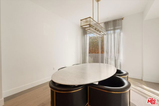 1345 Havenhurst Drive, West Hollywood CA: https://media.crmls.org/mediaz/dfda7f40-e81e-462a-98d7-d5e08c4b5712.jpg