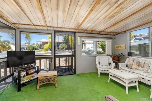 18218 Paradise Mountain Road, Valley Center CA: https://media.crmls.org/mediaz/dfddc11d-0b94-44cb-8ca2-8ac91e1115aa.jpg