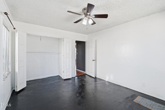 Detail Gallery Image 19 of 27 For 255 Douglas Ave, Oxnard,  CA 93030 - 2 Beds | 1 Baths