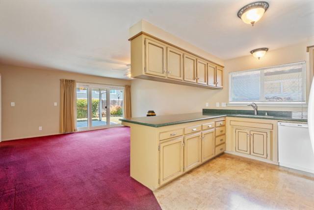 422 Shelley Way, Salinas CA: https://media.crmls.org/mediaz/dfde97e4-293b-47e8-b89b-fd67bc12b52c.jpg