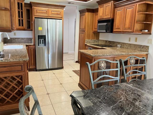 76795 Lark Drive, Indian Wells CA: https://media.crmls.org/mediaz/dfdea7ae-9b6a-403b-a714-d54a630fd7ec.jpg