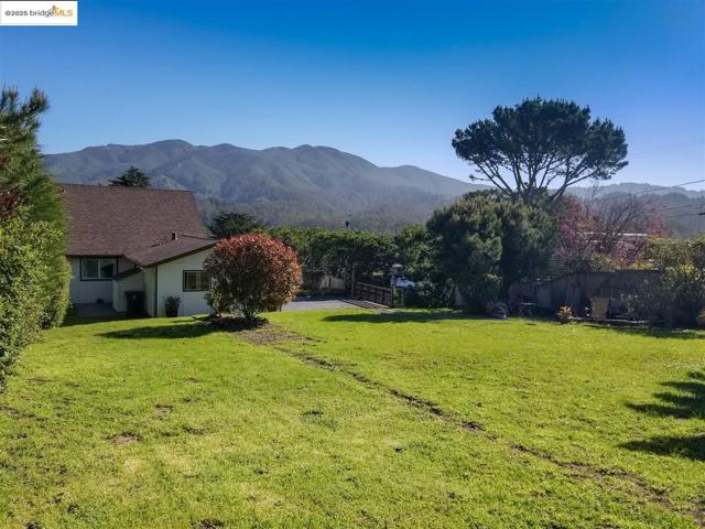 1400 Audubon AVE, Montara CA: https://media.crmls.org/mediaz/dfdfb00e-6373-49bc-97b0-3a127aa7df9b.jpg