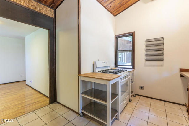 Detail Gallery Image 13 of 45 For 32371 Middle Ridge Rd, Albion,  CA 95410 - 3 Beds | 2 Baths