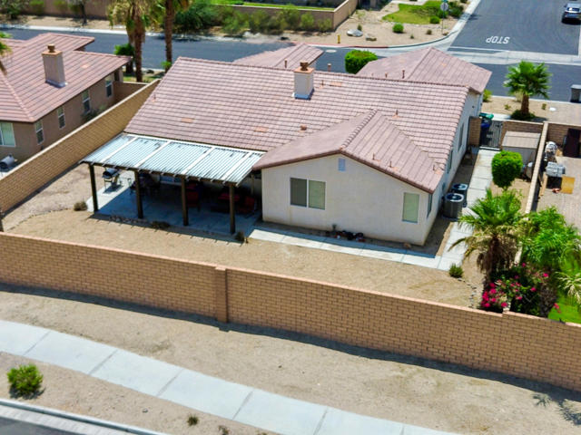 80200 Catalina Drive, Indio CA: https://media.crmls.org/mediaz/dfe05c71-f3cb-46a0-b95c-6e995aa38b5e.jpg