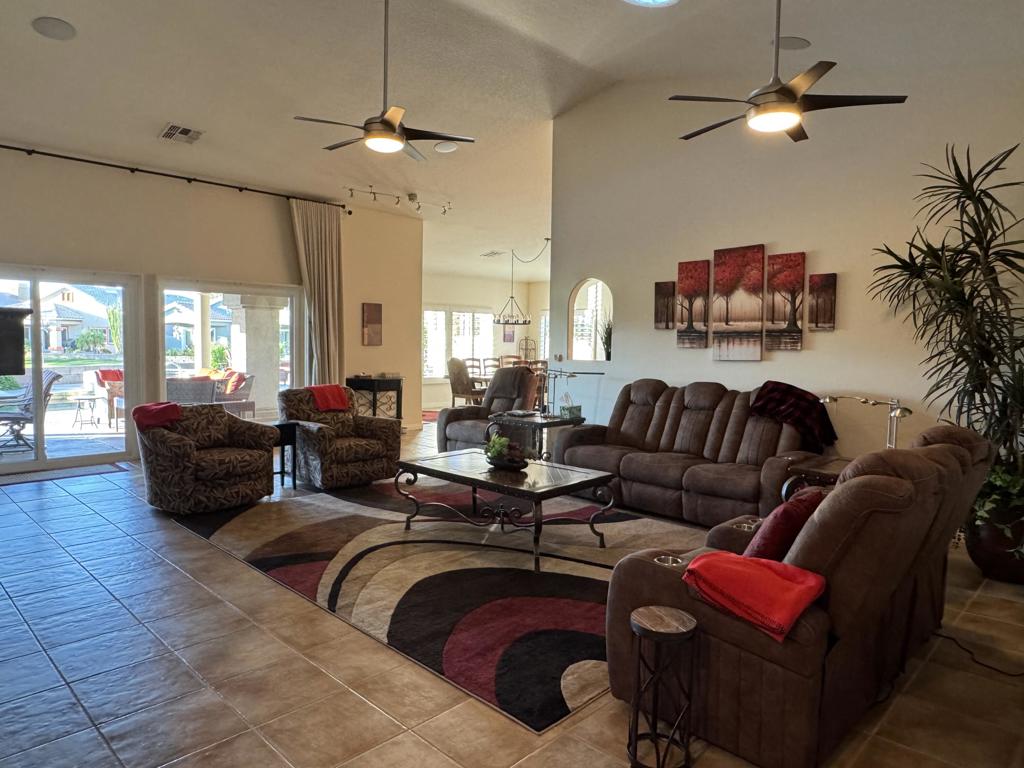 MLS #219137612DA image #10