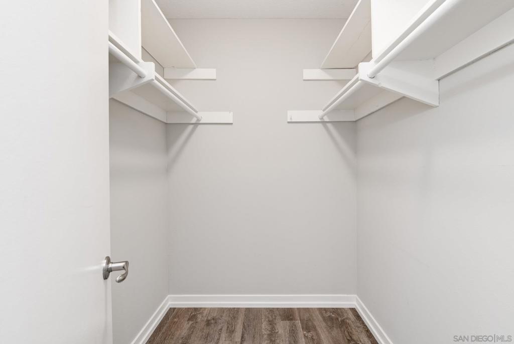 MLS #250043468SD image #11