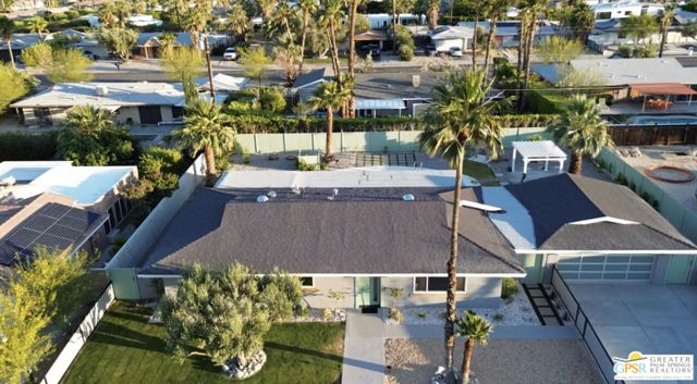505 E Molino Road, Palm Springs CA: https://media.crmls.org/mediaz/dfe1a7bd-3161-4f96-8b03-5e06d945145c.jpg