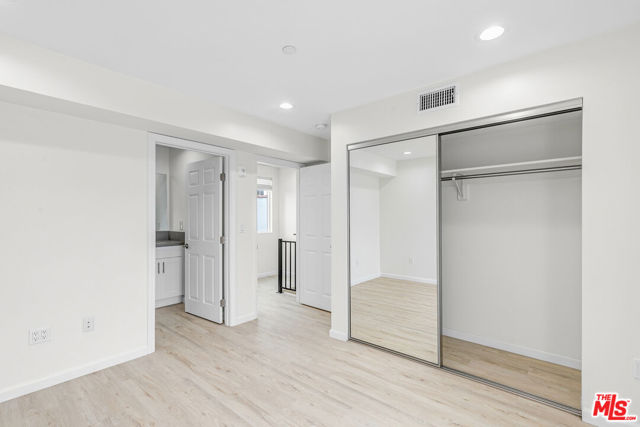 1409 N Hobart Boulevard, Los Angeles CA: https://media.crmls.org/mediaz/dfe33fc1-d715-4b4e-8b95-9d3d5b898f34.jpg
