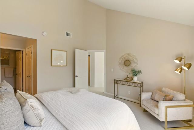 830 Portwalk Place, Redwood City CA: https://media.crmls.org/mediaz/dfe37906-bce7-4393-9fe0-be8f3d02001e.jpg