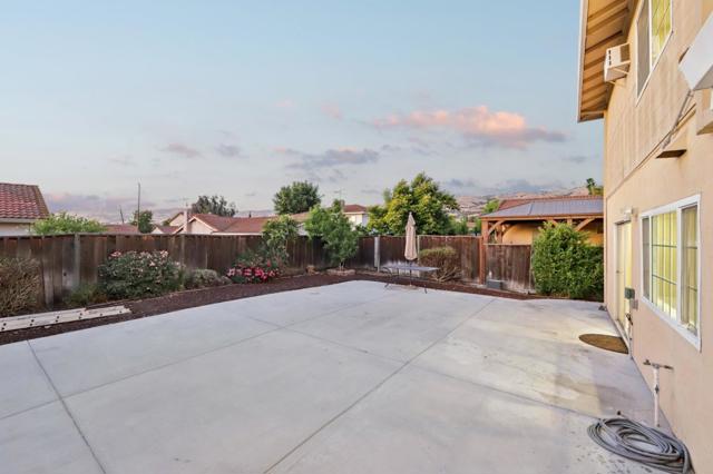 3065 Centerwood Way, San Jose CA: https://media.crmls.org/mediaz/dfe44066-e561-4d78-afd1-57919bfff1b8.jpg