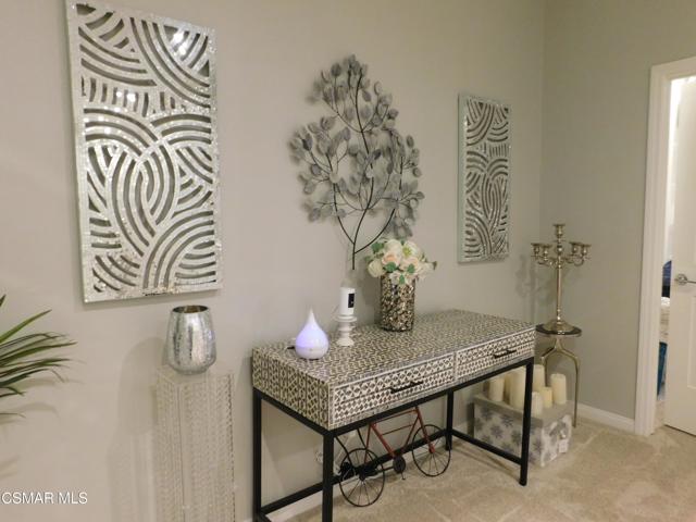 249 Morro Way, Simi Valley CA: https://media.crmls.org/mediaz/dfe4ecc1-6502-438c-80bc-ff4a26caa500.jpg