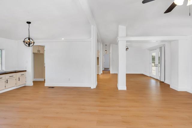 4028 Dawn Road, Mariposa CA: https://media.crmls.org/mediaz/dfe5aeae-ac1e-4b9b-8300-710437bd516d.jpg