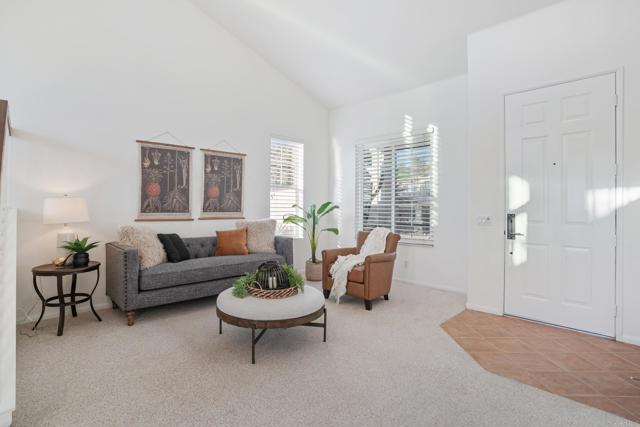 Detail Gallery Image 4 of 31 For 2288 Boulders Ct, Alpine,  CA 91901 - 4 Beds | 3 Baths