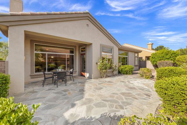 78462 Palm Tree Avenue, Palm Desert CA: https://media.crmls.org/mediaz/dfe68bb3-6b7c-4165-afa9-1b9ccfdcd5c6.jpg