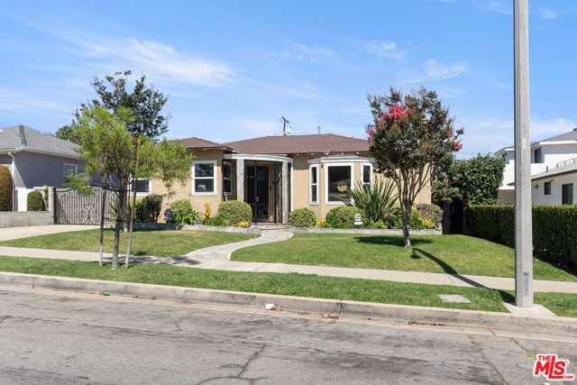 5606 Marburn Avenue, Los Angeles, California 90043, 2 Bedrooms Bedrooms, ,2 BathroomsBathrooms,Single Family Residence,For Sale,Marburn,24430189