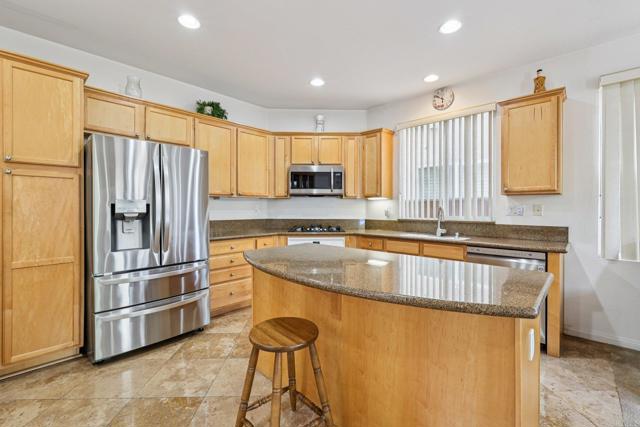 Detail Gallery Image 18 of 55 For 1131 Parsons, San Diego,  CA 92154 - 5 Beds | 3 Baths