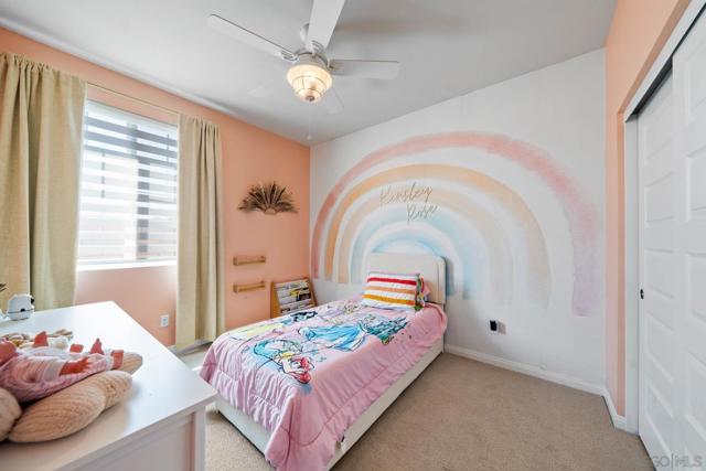28315 Farm Creek Way, Valley Center CA: https://media.crmls.org/mediaz/dfe96dae-00f9-473a-bc8a-10c05c62d15d.jpg