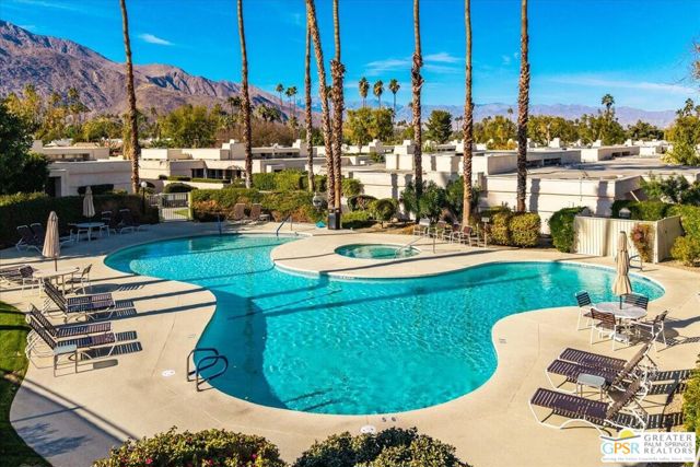 1680 S Andee Drive, Palm Springs CA: https://media.crmls.org/mediaz/dfea6621-f615-4791-8ebd-16f34e15dab4.jpg