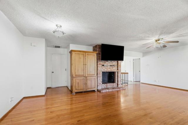 4802 Tampico Way, San Jose CA: https://media.crmls.org/mediaz/dfea9825-4ab8-436d-bf97-afe126d630f9.jpg