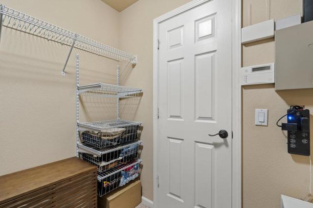 978 Martin Trail, Daly City CA: https://media.crmls.org/mediaz/dfeaa5ff-c8d1-4980-b57d-0d6d10c3b576.jpg
