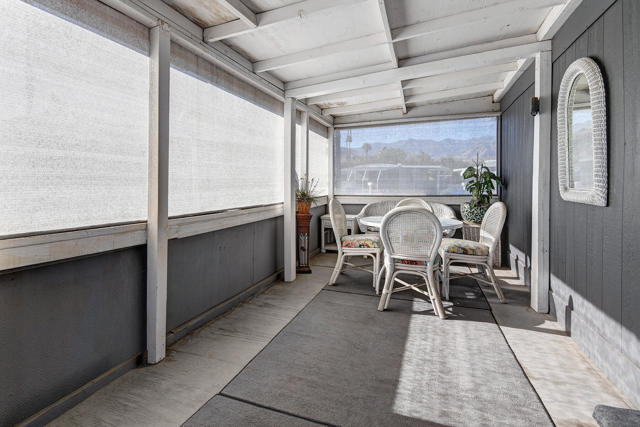 7 Sand Creek, Cathedral City CA: https://media.crmls.org/mediaz/dfeab3dc-a1bc-488e-8326-ab6a5a4da9ee.jpg
