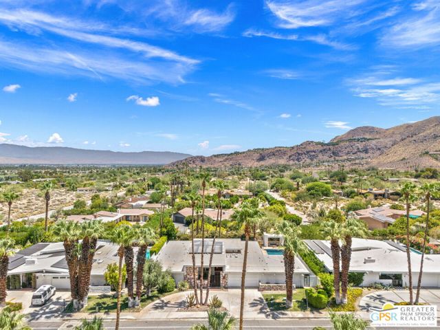 2130 S Toledo Avenue, Palm Springs CA: https://media.crmls.org/mediaz/dfeae76f-711a-4687-a4cd-c4524f6e4b81.jpg