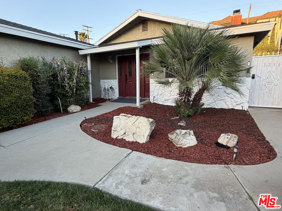 MLS #26861937 image #2