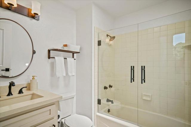 31499 Via Las Rosas, Carmel Valley CA: https://media.crmls.org/mediaz/dfed5f8e-e7e3-4a15-b6dd-57caf6edcf62.jpg